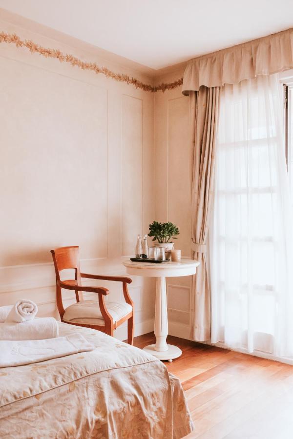 Villa Toscana Warszawa Esterno foto