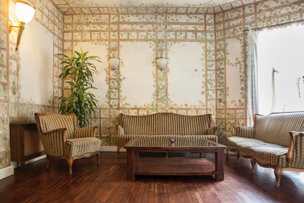 Villa Toscana Warszawa Esterno foto